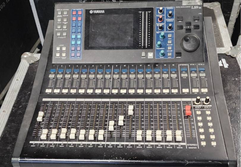 Image of the used Yamaha LS9-16 for sale