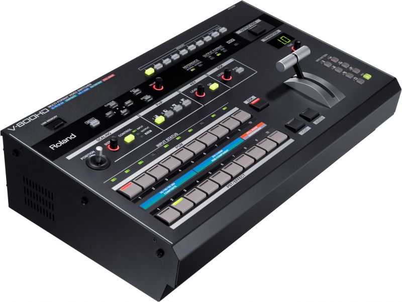 Roland v800hd switcher